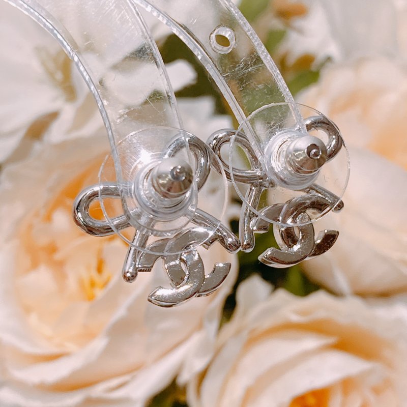 TW4484 Chanel 香奈兒最新款 蝴蝶元素滿滿cc耳環 25K Bow and CC Logo Earrings Crystal x PHW-6