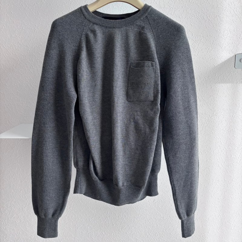 ::LOUIS VUITTON:: LV 灰色針織上衣 秋冬-0