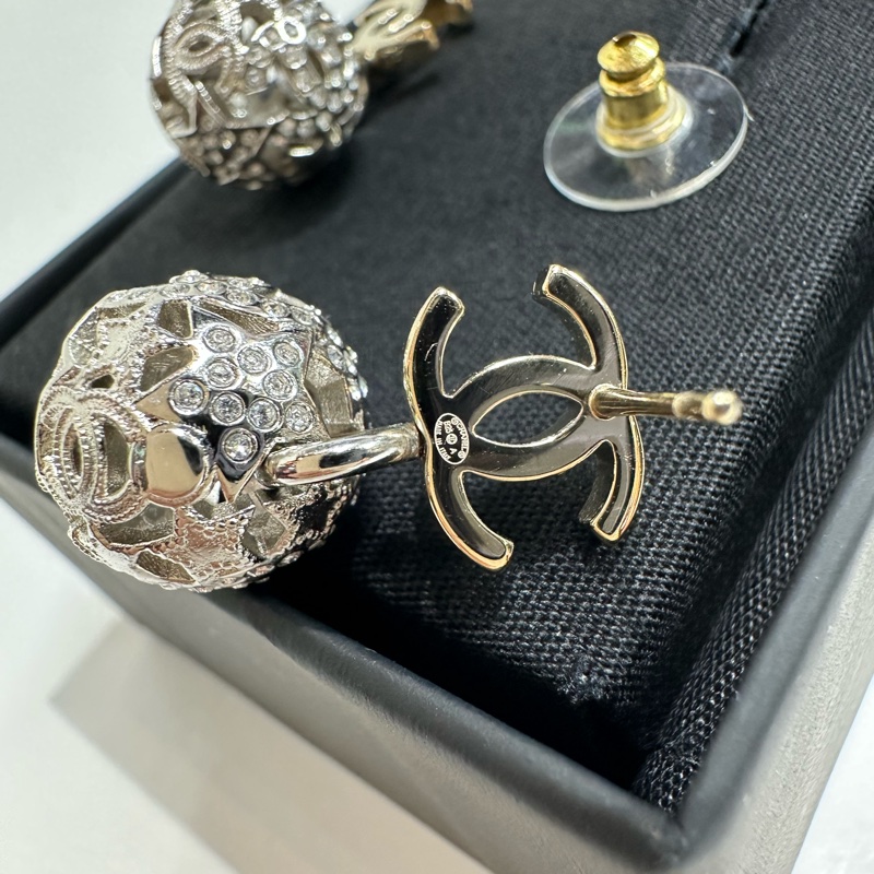 Chanel ABGO17B21074U1942 Earrings-5
