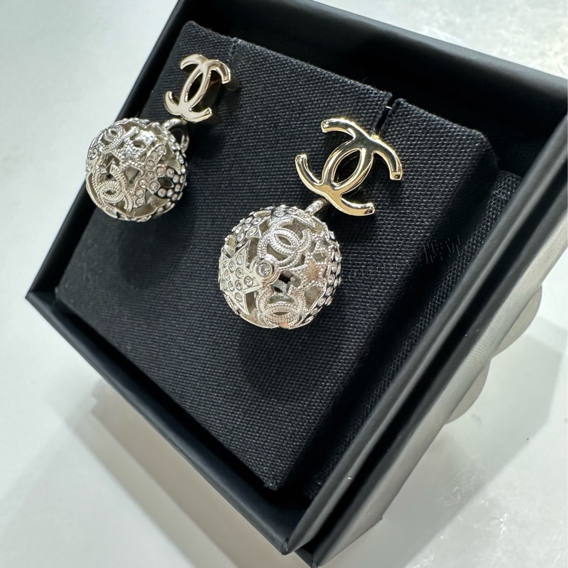 Chanel ABGO17B21074U1942 Earrings-11