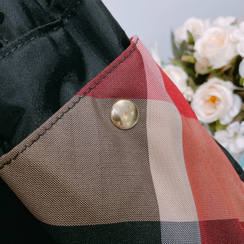 TW4486 Burberry巴寶莉 輕巧尼龍料背包 blue Label Nylon Backpack Black-9