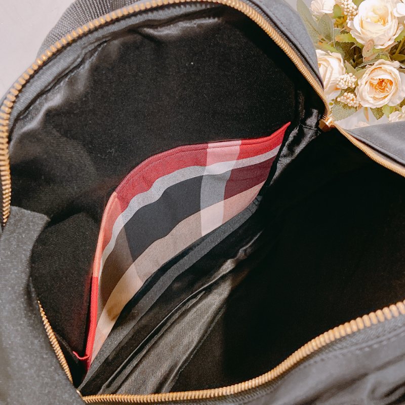 TW4486 Burberry巴寶莉 輕巧尼龍料背包 blue Label Nylon Backpack Black-14