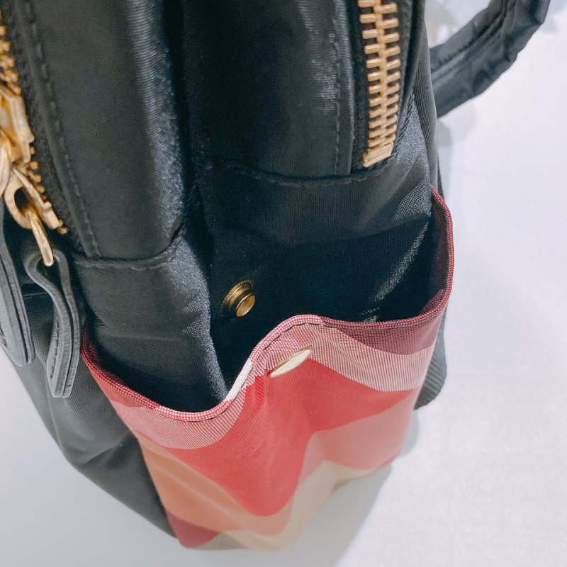 TW4486 Burberry巴寶莉 輕巧尼龍料背包 blue Label Nylon Backpack Black-19