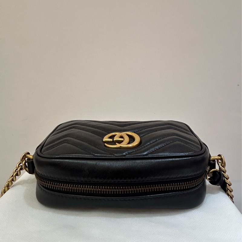 GUCCI黑牛皮金LOGO MARMONT相機包 小-3