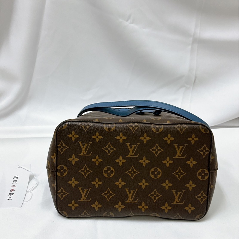 莉亞精品♡LV M43569 藍皮革水桶包 二手-6