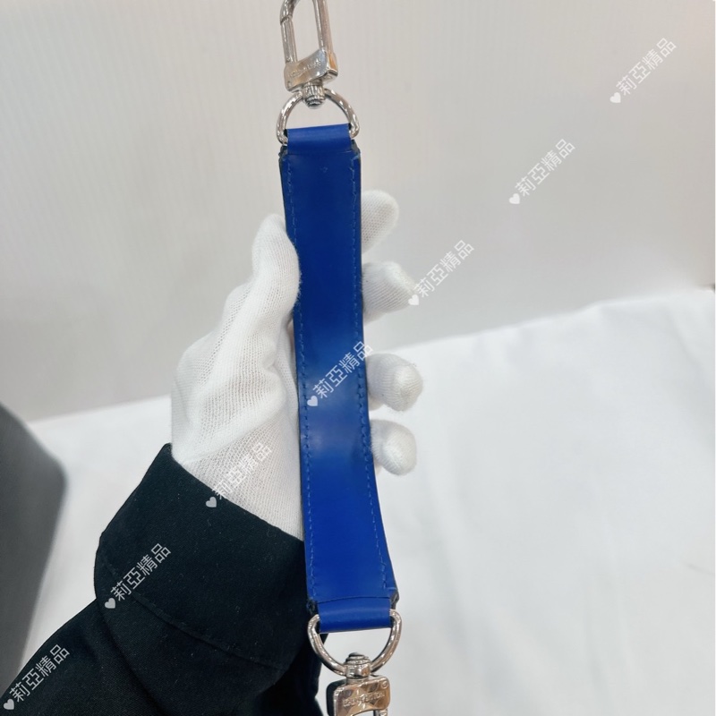 莉亞精品♡LV M25853 黑水波紋小水桶 二手-13