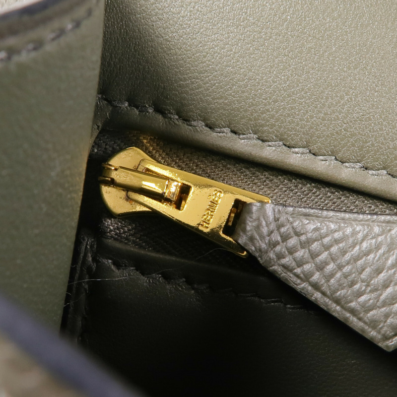 HERMES Epsom皮革Constance 24金扣肩背袋Vert De Gris-9