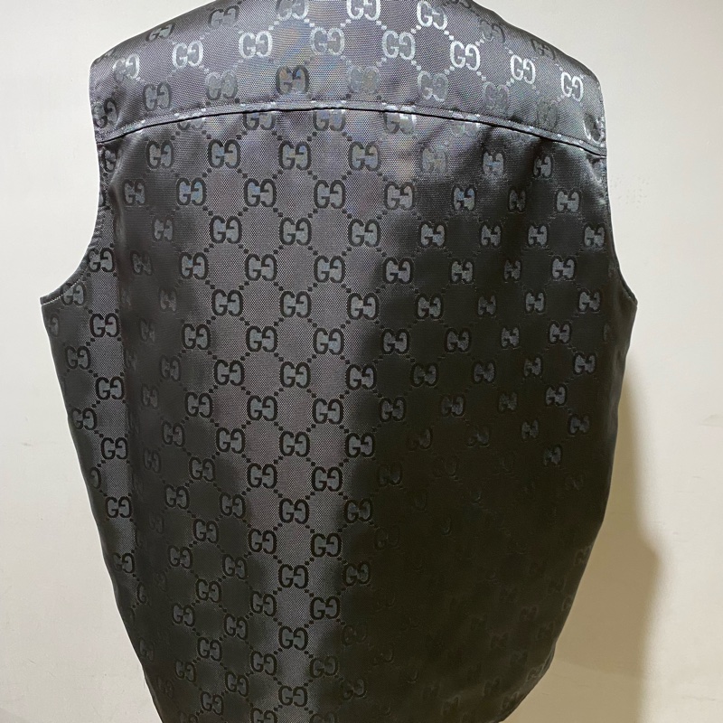 GUCCI灰色背心-1