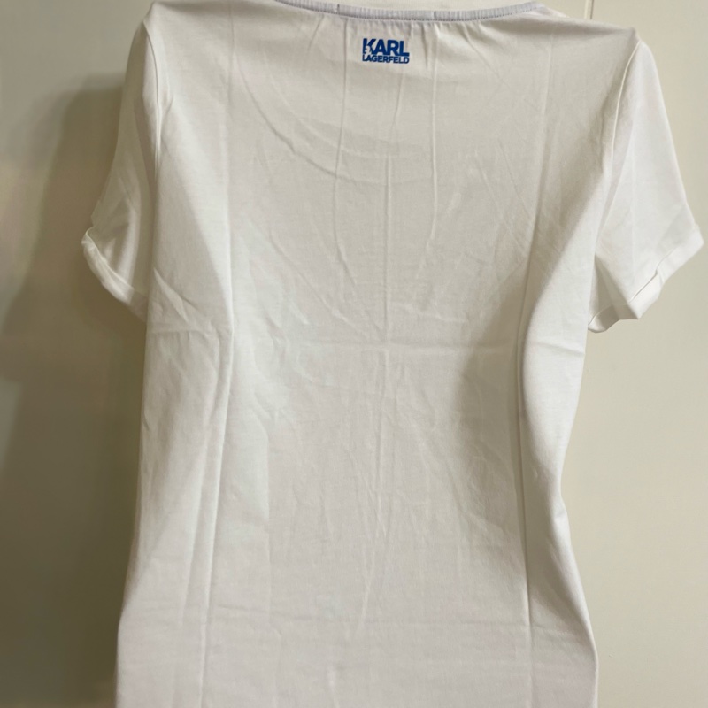 Karl 白t-3