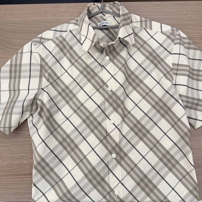 Burberry 灰白色格紋短袖襯衫-1