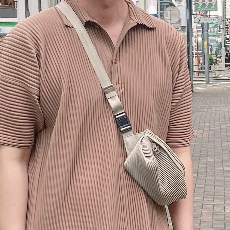 Pleats please 米色腰包-0