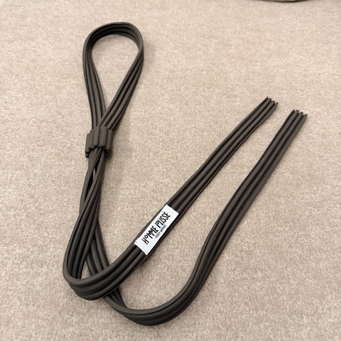 Homme Plisse 經典領帶 MUDSTONE GRAY