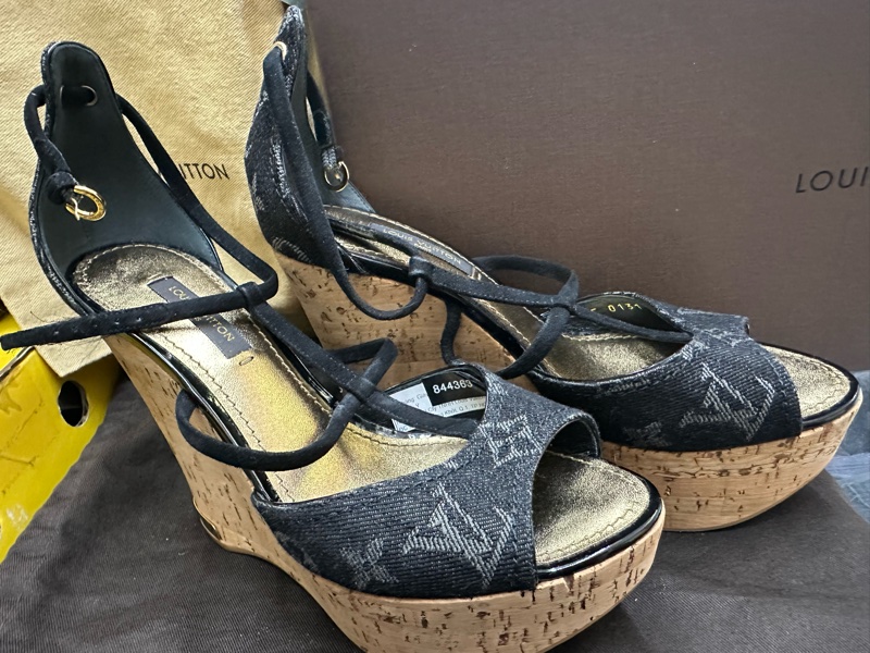 Louis Vuitton 36跟鞋-0