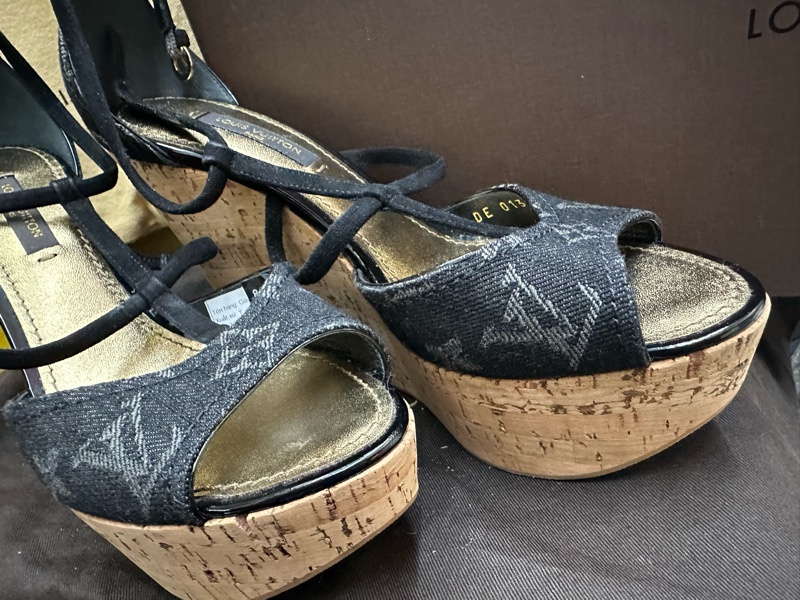 Louis Vuitton 36跟鞋-1