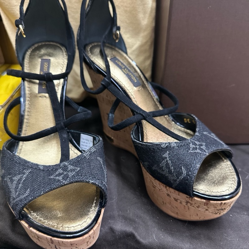 Louis Vuitton 36跟鞋-39