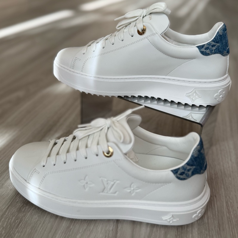 LV 白色拚牛仔單寧掛牌厚底休閒鞋 37號-1