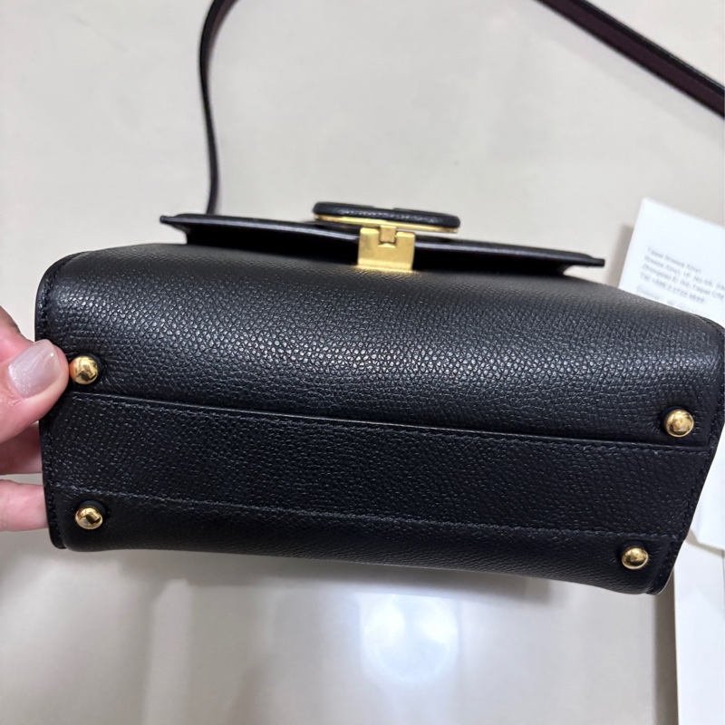 VALENTINO Garavani VSLING 粒面小牛皮 黑色-7