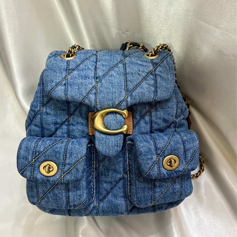 COACH TABBY 絎縫單寧牛仔鏈帶斜背/後背兩用包(單寧藍色)-0