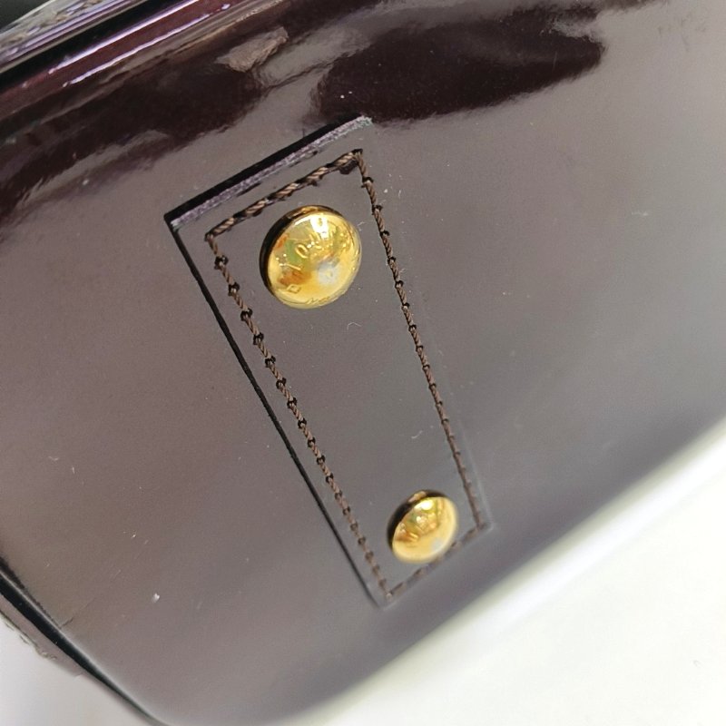 LOUIS VUITTON ALMA BB 拼色漆皮壓紋貝殼包 肩背包 手提包 金色五金 可拆卸肩帶-11