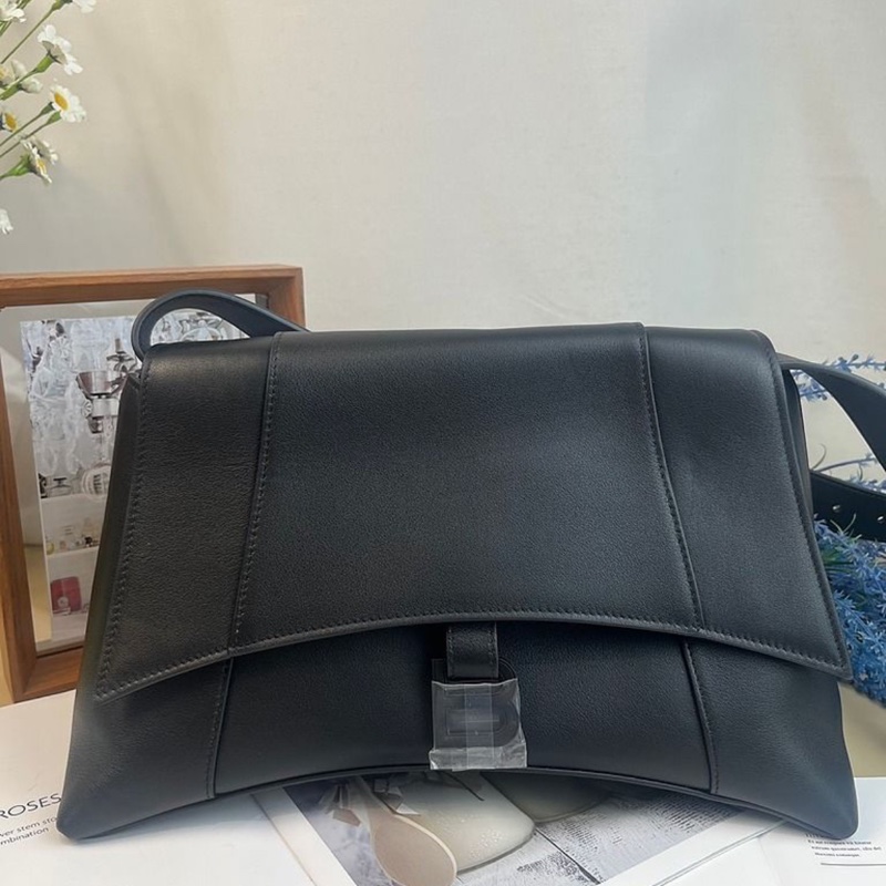 BALENCIAGA(巴黎世家) Downtown 小號30 黑色-0