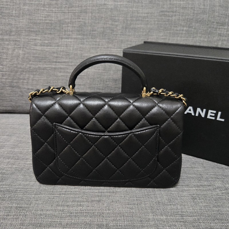 香奈兒 Chanel cf mini handle 20公分

黑金 晶片款-8