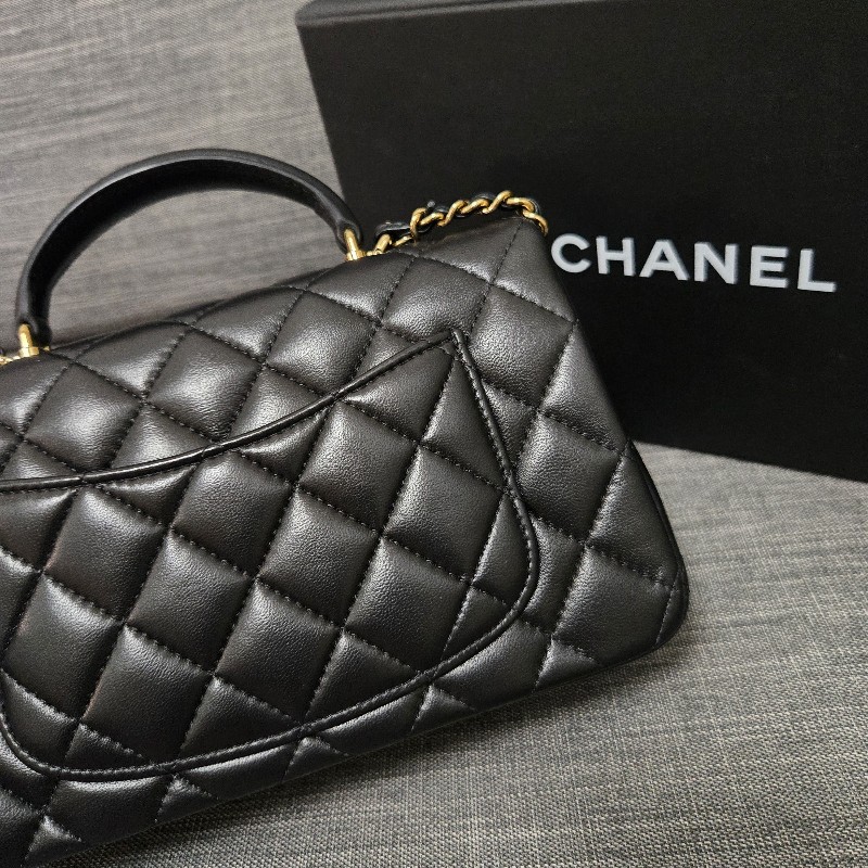 香奈兒 Chanel cf mini handle 20公分

黑金 晶片款-9