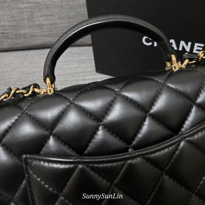 香奈兒 Chanel cf mini handle 20公分

黑金 晶片款-12