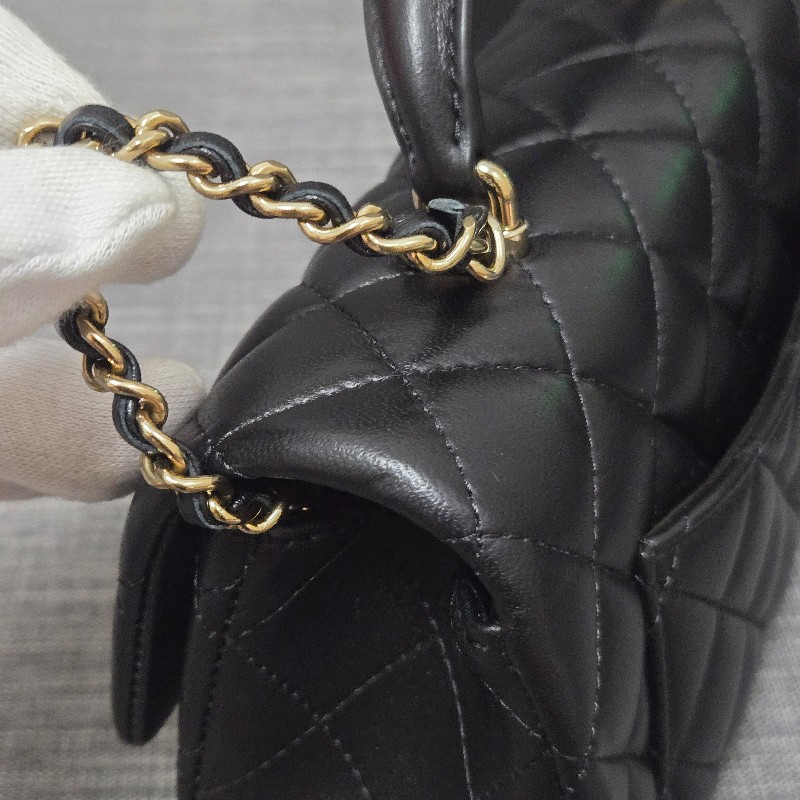 香奈兒 Chanel cf mini handle 20公分

黑金 晶片款-15