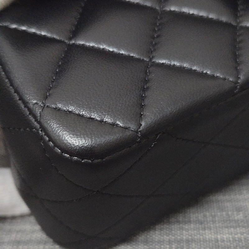 香奈兒 Chanel cf mini handle 20公分

黑金 晶片款-20