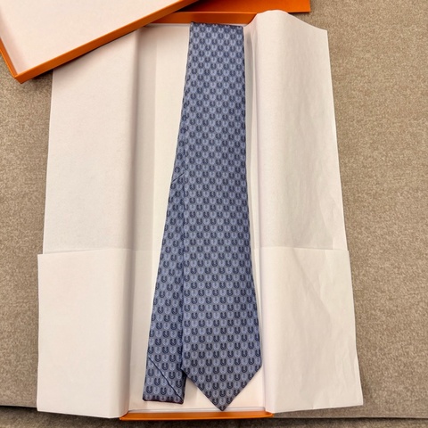 Hermes 淺藍色領帶
