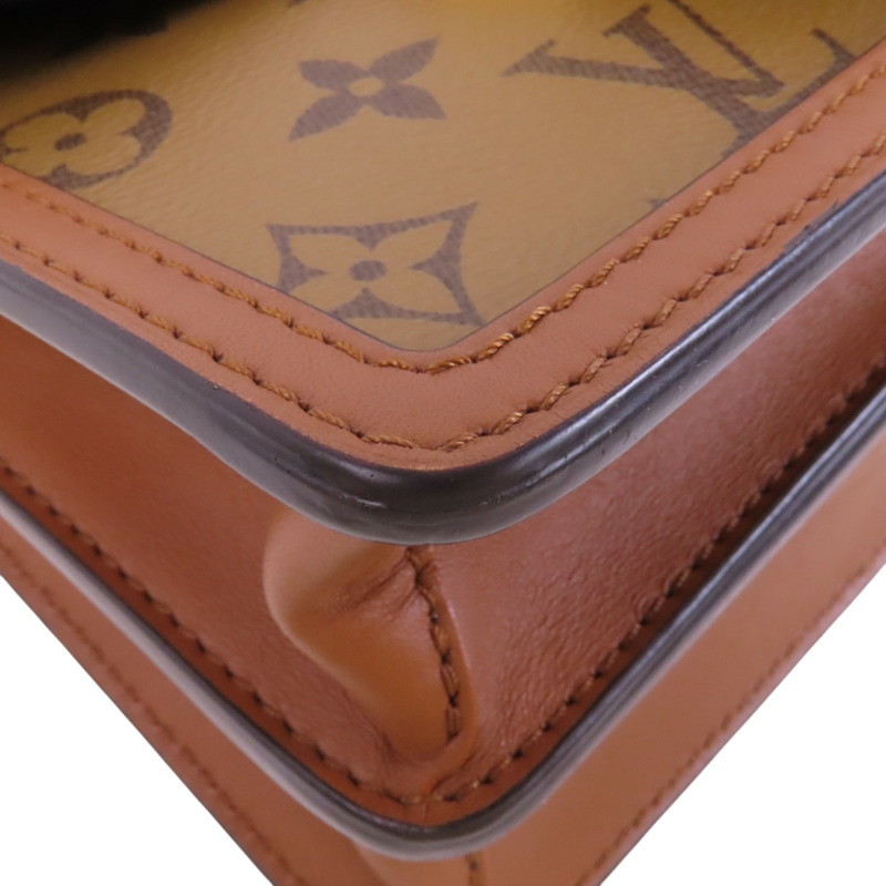 LOUIS VUITTON Monogram Reverse Mini Dauphine金扣肩背袋-10