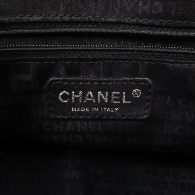 CHANEL 牛皮皮革Hand Bag銀扣手挽袋-5