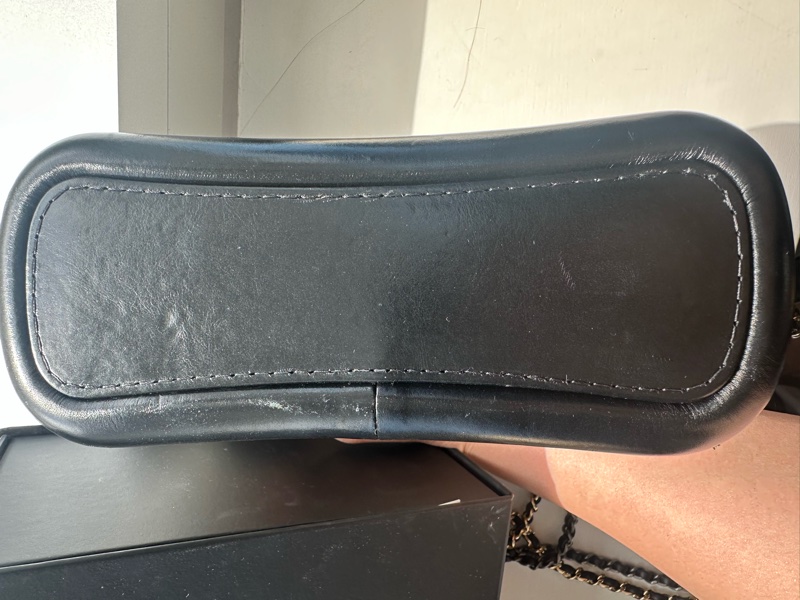 Chanel Gabrielle Hobo 熊貓流浪包 斜背包-2
