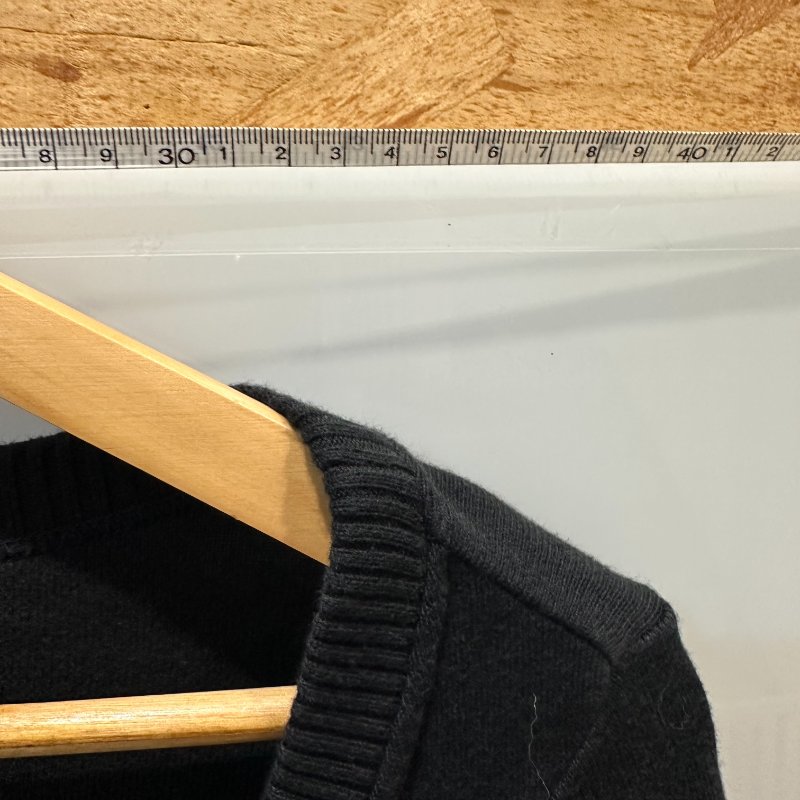 【美收精品】BURBERRY 黑白色針織上衣 4-179【隔月月中將轉賣至日本 上架期限30天】-7