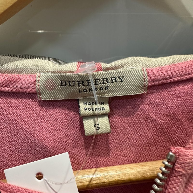 【美收精品】BURBERRY 粉色連帽外套 4-181【隔月月中將轉賣至日本 上架期限30天】-2
