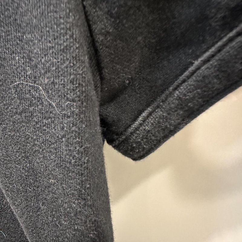 【美收精品】BURBERRY 黑色連帽上衣 4-183【隔月月中將轉賣至日本 上架期限30天】-3