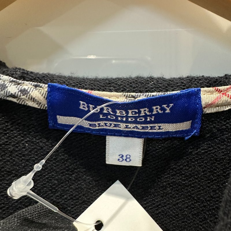 【美收精品】BURBERRY 黑色連帽上衣 4-183【隔月月中將轉賣至日本 上架期限30天】-4