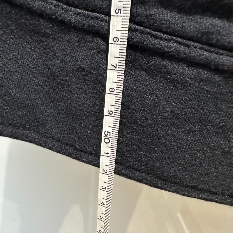 【美收精品】BURBERRY 黑色連帽上衣 4-183【隔月月中將轉賣至日本 上架期限30天】-8