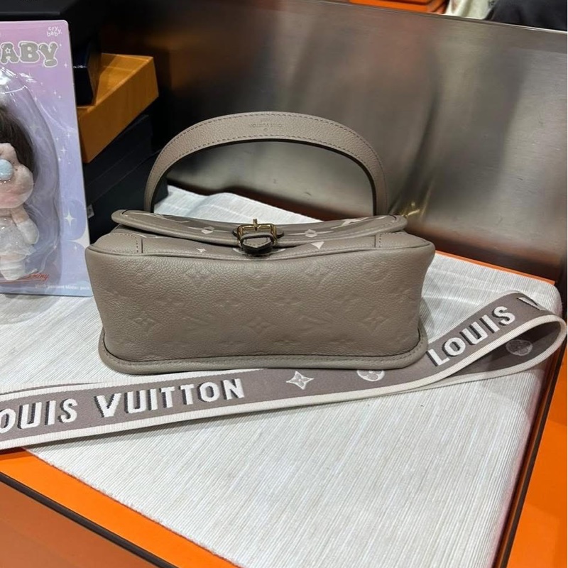 Lv Diane M46583 NFC-5