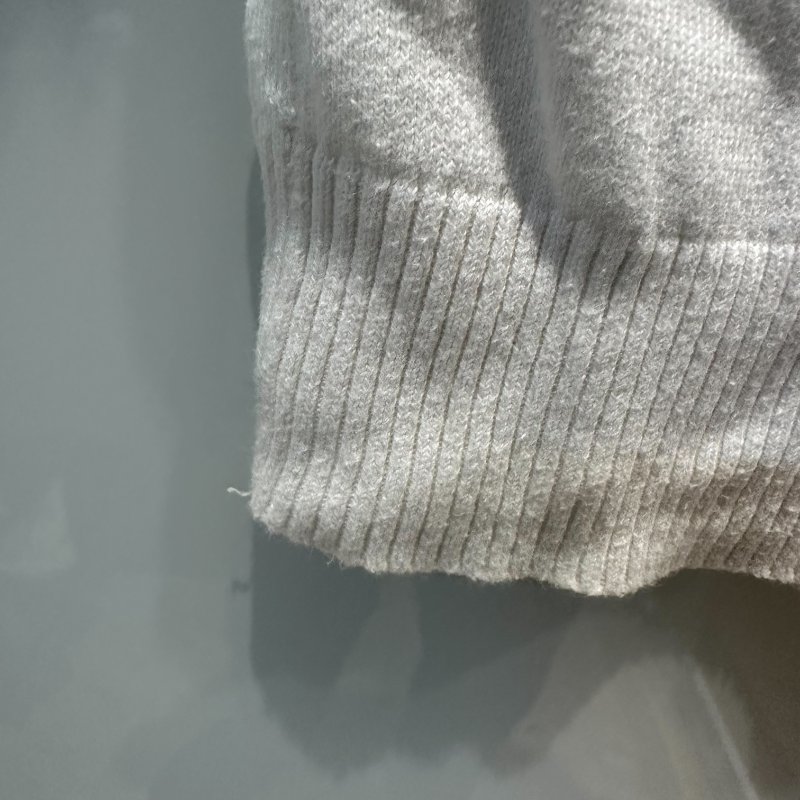 【美收精品】BURBERRY 白色亮片上衣 4-207【隔月月中將轉賣至日本 上架期限30天】-5