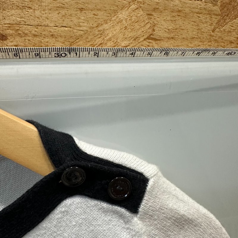 【美收精品】BURBERRY 白色亮片上衣 4-207【隔月月中將轉賣至日本 上架期限30天】-8
