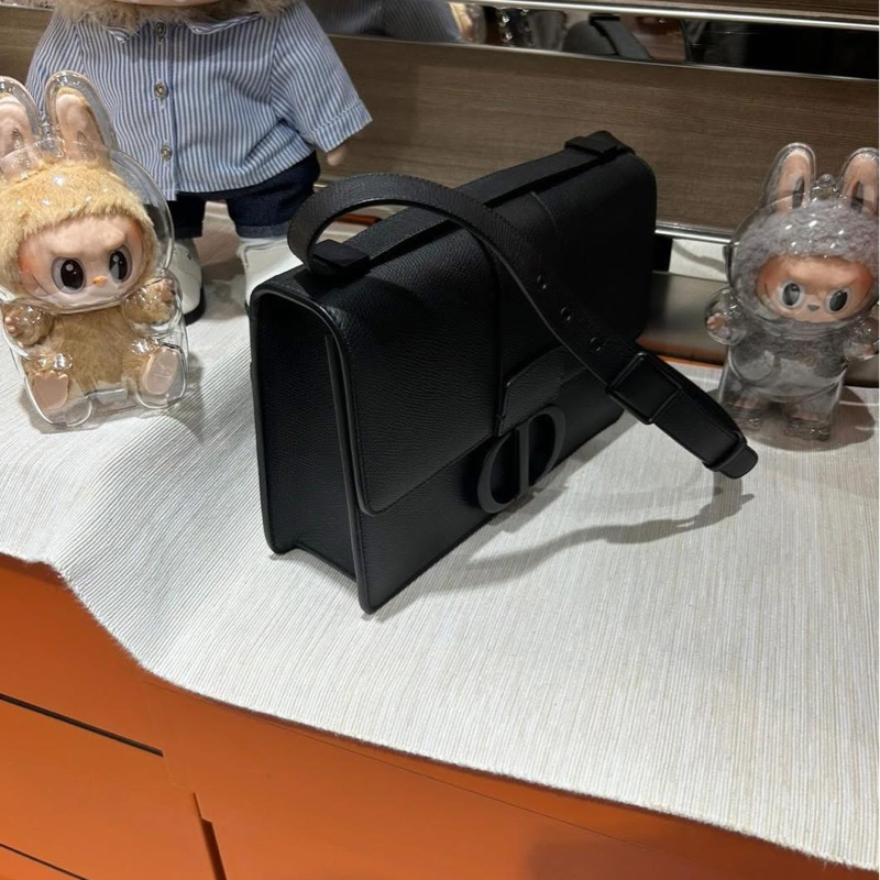 Dior 30 Montaigne so black 粒面牛皮-1