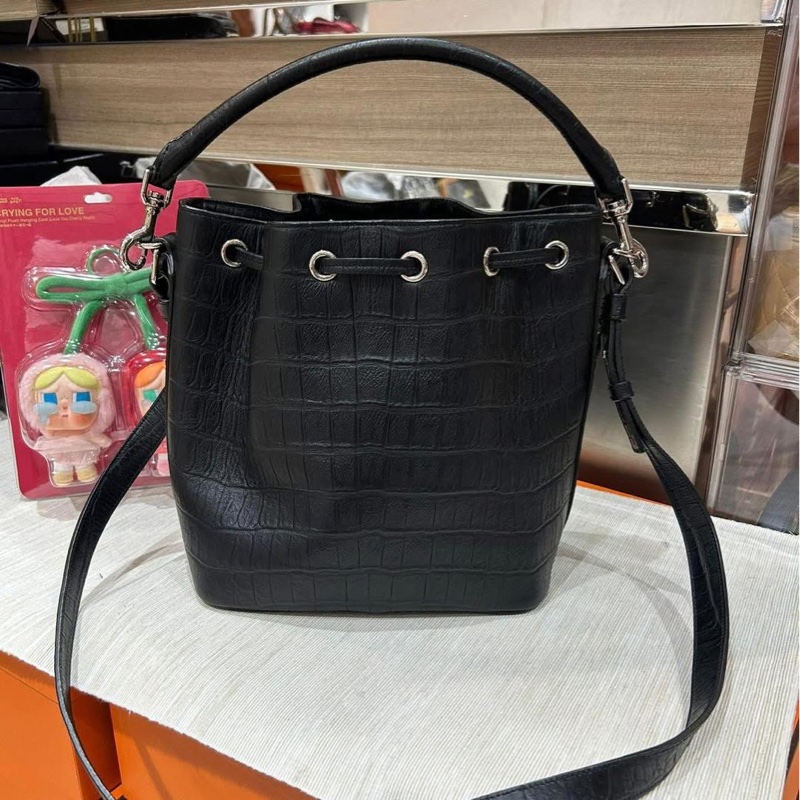 Ysl drawstrings bag 牛皮bucket-2