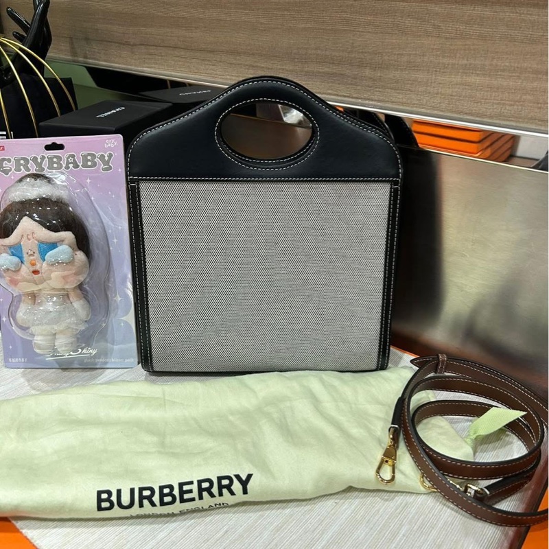 BURBERRY POCKET 2WAY BAG-2