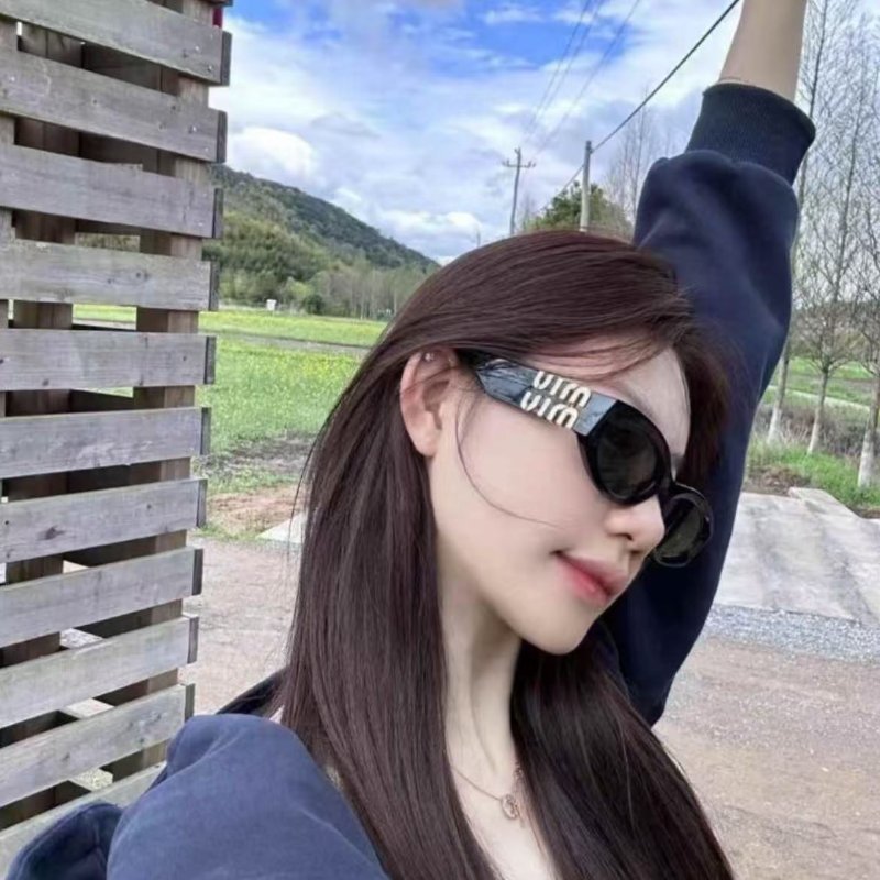 Miu Miu 11w 太陽眼鏡 全新全配-2
