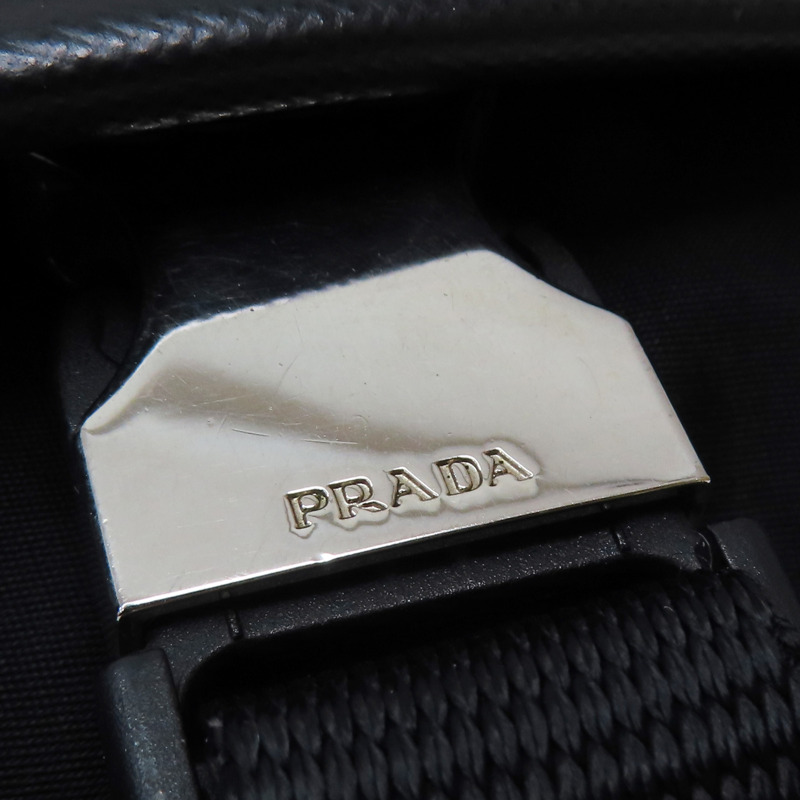 黑色尼龍 郵差包 肩背包 銀扣【PRADA 普拉達】 VA0793-15