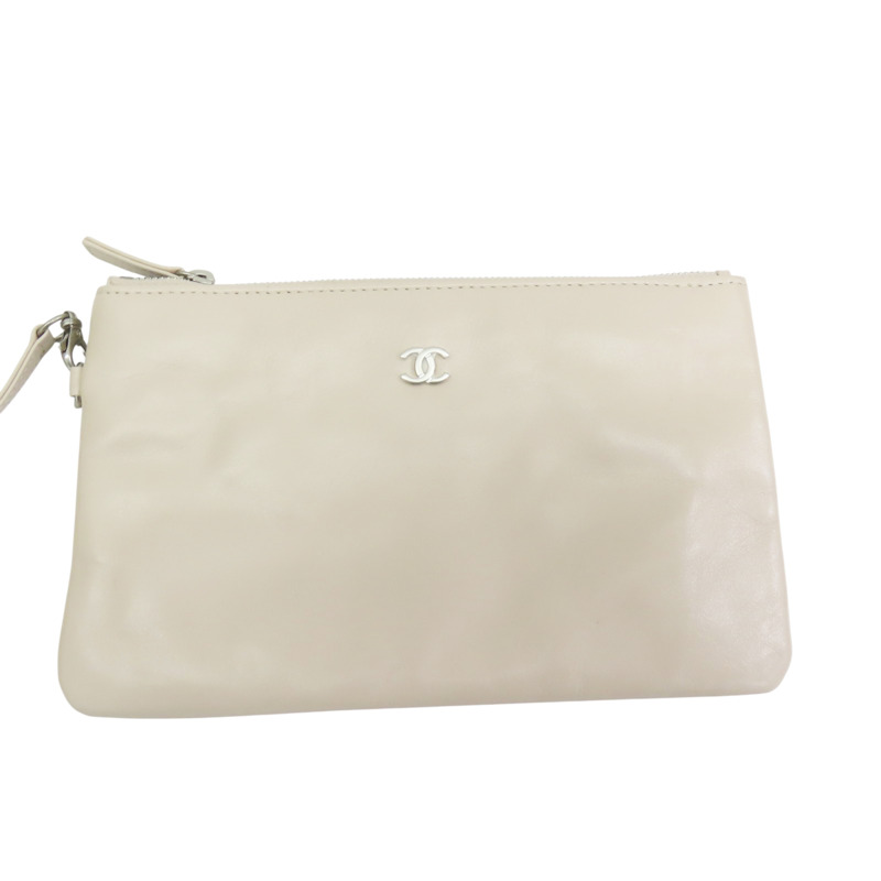 米白牛皮 22 中號 肩背包 銀扣 AS3261【CHANEL 香奈兒】 AS3261-4