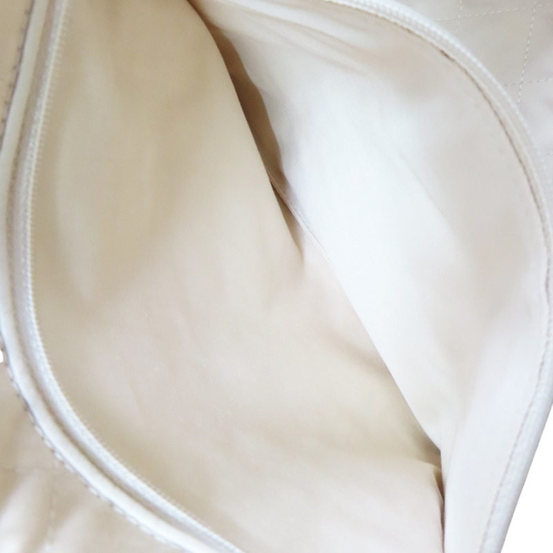 米白牛皮 22 中號 肩背包 銀扣 AS3261【CHANEL 香奈兒】 AS3261-6