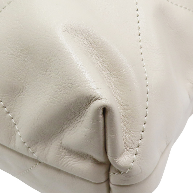 米白牛皮 22 中號 肩背包 銀扣 AS3261【CHANEL 香奈兒】 AS3261-12