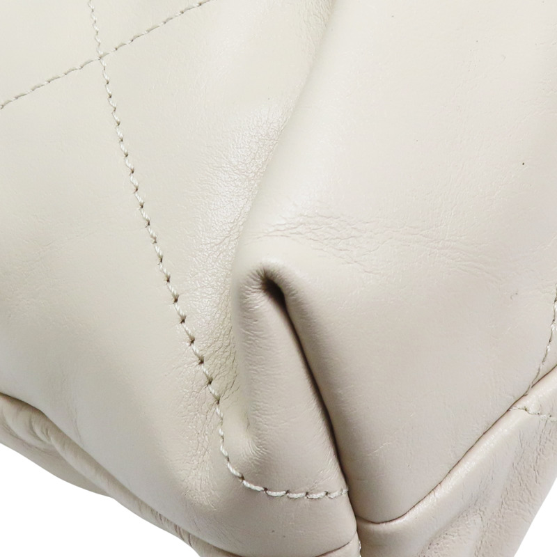 米白牛皮 22 中號 肩背包 銀扣 AS3261【CHANEL 香奈兒】 AS3261-13